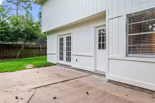 2019 Thousand Pines Dr, Kingwood, TX 77339 - Photo 27