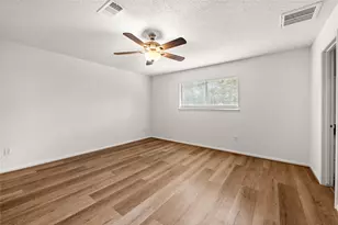 2019 Thousand Pines Dr, Kingwood, TX 77339 - Photo 17