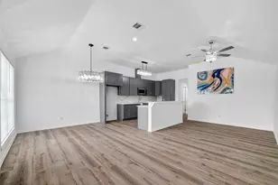 7725 Hoffman St, Houston, TX 77016 - Photo 5