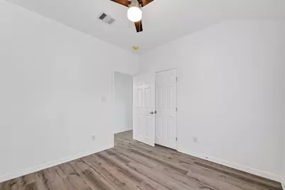 7725 Hoffman Street #A B, Houston, TX 77016 - Photo 15