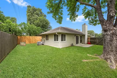 9335 Crescent Moon Drive, Houston, TX 77064 - Photo 15