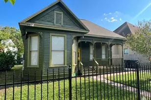 1518 Freeman St, Houston, TX 77009 - Photo 1