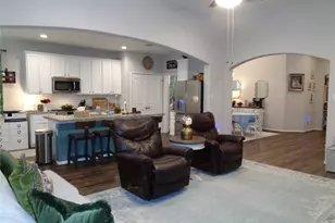 1734 Yaupon Trail Ct, Alvin, TX 77511 - Photo 11