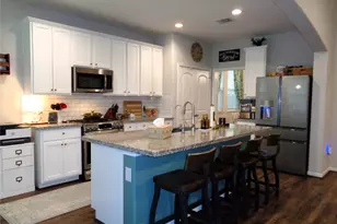 1734 Yaupon Trail Ct, Alvin, TX 77511 - Photo 13