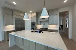 1405 Confederate Rd, Houston, TX 77055 - Photo 11