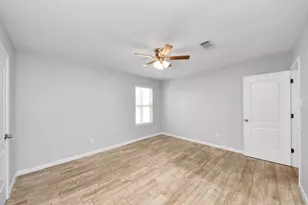 19038 County Rd 669D, Alvin, TX 77511 - Photo 9