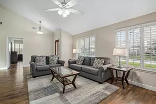 3619 Haven Pines Dr, Houston, TX 77345 - Photo 5