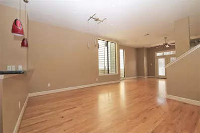 723 Reinerman, Houston, TX 77007 - Photo 13