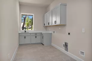 8604 Trinity Pnes Ct, Montgomery, TX 77316 - Photo 29