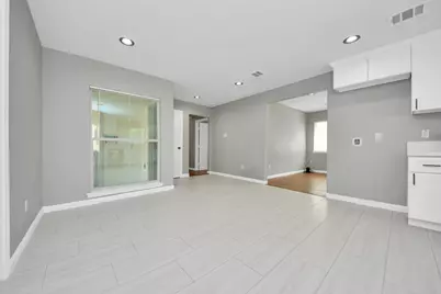 5743 Newquay Street, Houston, TX 77085 - Photo 7
