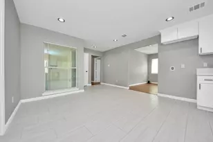 5743 Newquay St, Houston, TX 77085 - Photo 7