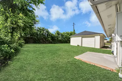 5743 Newquay Street, Houston, TX 77085 - Photo 31