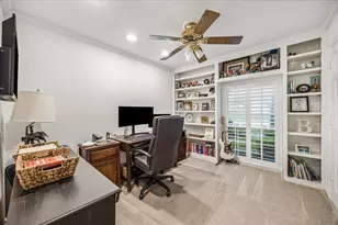 12706 Barryknoll Ln, Houston, TX 77024 - Photo 23