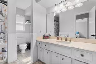2614 E Pebble Beach Dr, Missouri City, TX 77459 - Photo 17