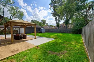 2614 E Pebble Beach Dr, Missouri City, TX 77459 - Photo 19