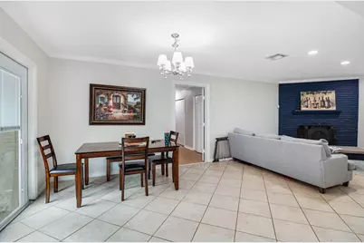 1010 Rosewood Drive, Dickinson, TX 77539 - Photo 11