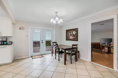 1010 Rosewood Drive, Dickinson, TX 77539 - Photo 9