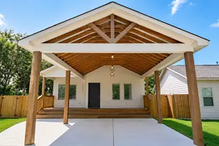 7321 Elbert St, Houston, TX 77028 - Photo 3