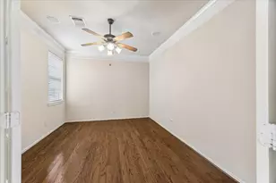 8107 Whisper Point Dr, Houston, TX 77040 - Photo 5
