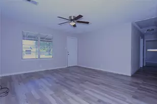 130 Bennett Dr, West Columbia, TX 77486 - Photo 3