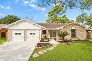 5007 Colmesneil St, Pearland, TX 77584 - Photo 1