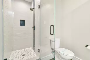 1716 23rd St, Galveston, TX 77550 - Photo 23