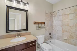 2875 Torano Cir, League City, TX 77573 - Photo 27