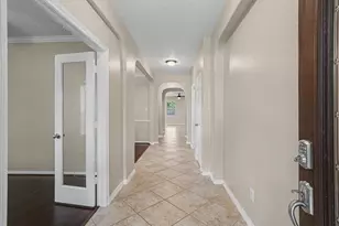 2875 Torano Cir, League City, TX 77573 - Photo 3