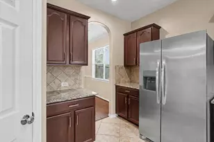 2875 Torano Cir, League City, TX 77573 - Photo 19