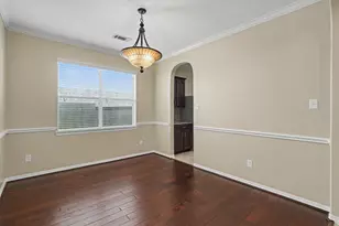 2875 Torano Cir, League City, TX 77573 - Photo 9