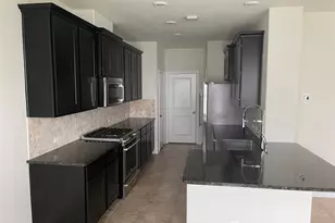 1819 Ryon Falls Dr, Richmond, TX 77469 - Photo 5