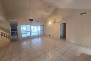 14423 Sugar Mill Cir, Houston, TX 77095 - Photo 9
