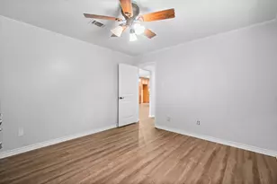 303 Greenwood Dr, Livingston, TX 77351 - Photo 21