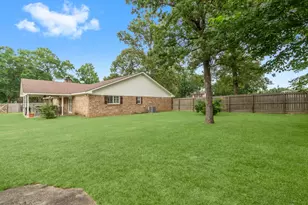 303 Greenwood Dr, Livingston, TX 77351 - Photo 39