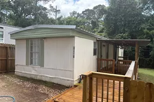 14427 W Lee Shore Dr, Willis, TX 77318 - Photo 1