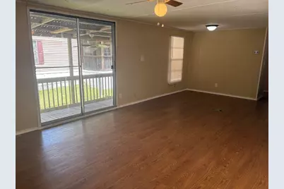 14427 W Lee Shore Drive, Willis, TX 77318 - Photo 7