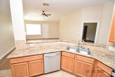 338 Brightfield Lane, Dickinson, TX 77539 - Photo 9