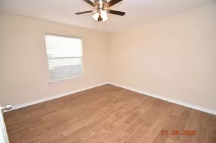 338 Brightfield Ln, Dickinson, TX 77539 - Photo 19
