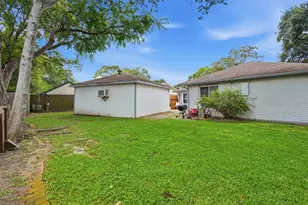 12919 Westhorpe Dr, Houston, TX 77077 - Photo 31