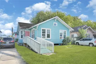 4728 Ave R 1/2, Galveston, TX 77551 - Photo 21