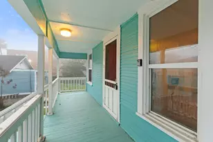 4728 Ave R 1/2, Galveston, TX 77551 - Photo 43