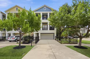 2702 Nicholson St, Houston, TX 77008 - Photo 1