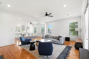 2702 Nicholson St, Houston, TX 77008 - Photo 13
