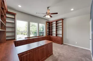 2068 Brookmont Dr, Conroe, TX 77301 - Photo 29