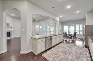 2068 Brookmont Dr, Conroe, TX 77301 - Photo 17