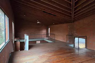 221 Emerson St, Houston, TX 77006 - Photo 19