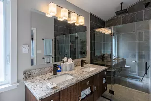 5208 Petty St, Houston, TX 77007 - Photo 29