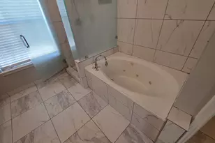 2706 Sterling Fields Dr, Pearland, TX 77584 - Photo 15