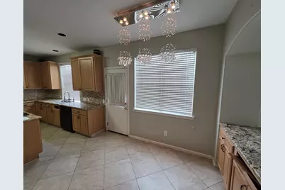 2706 Sterling Fields Drive, Pearland, TX 77584 - Photo 5