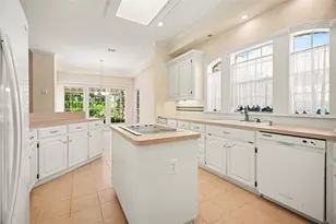 13229 Rene Circle Circle, Santa Fe, TX 77510 - Photo 11